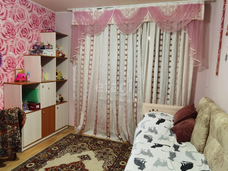 3-комн квартира улица Фокина