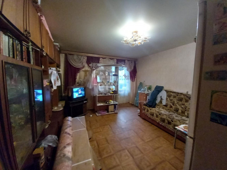4-комн квартира улица Федюнинского