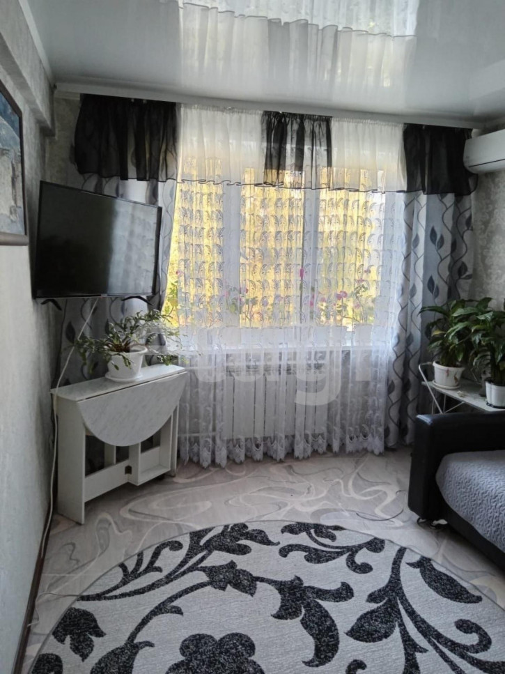 2-комн квартира улица Брянского Фронта