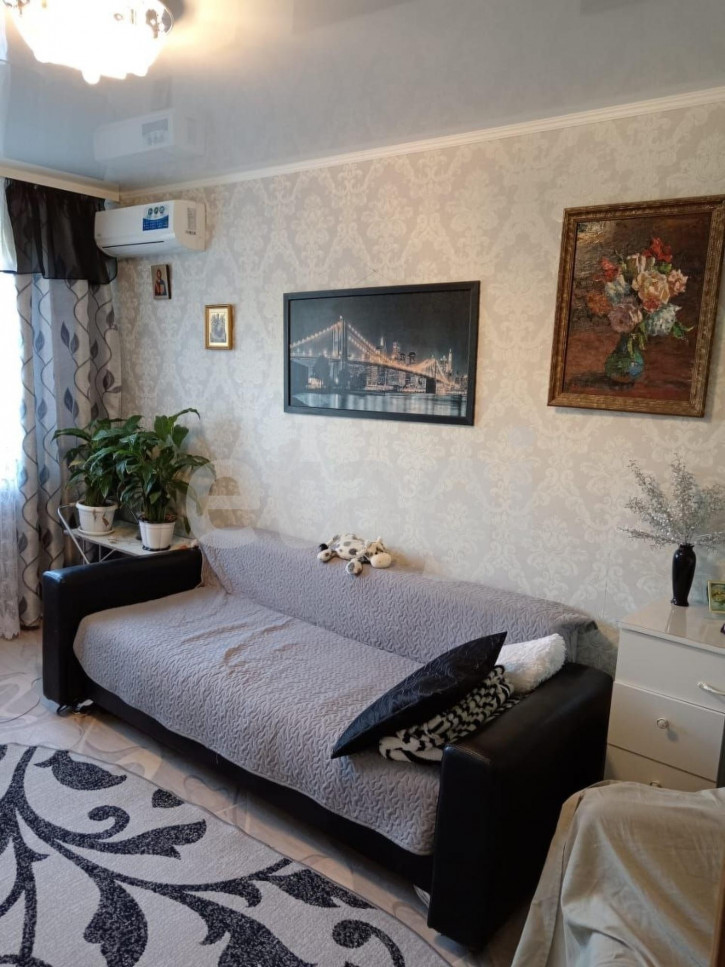 2-комн квартира улица Брянского Фронта