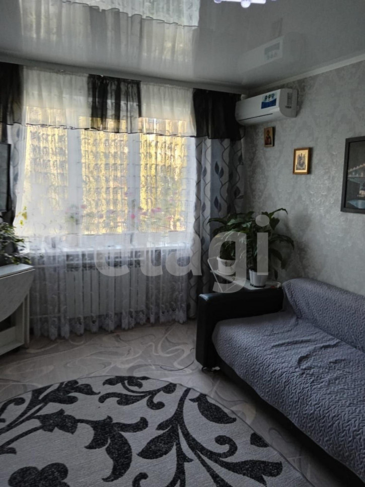 2-комн квартира улица Брянского Фронта