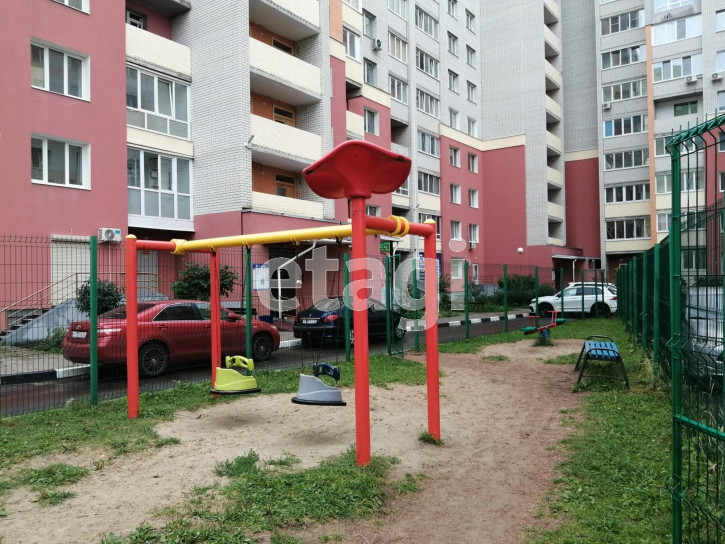 3-комн квартира улица Дуки