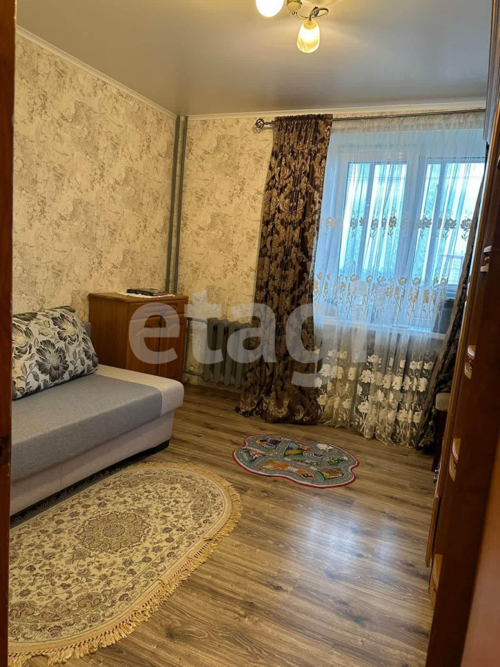 3-комн квартира Унечская улица
