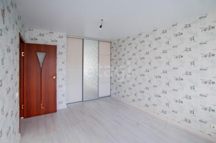 1-комн квартира улица Возрождения, 47