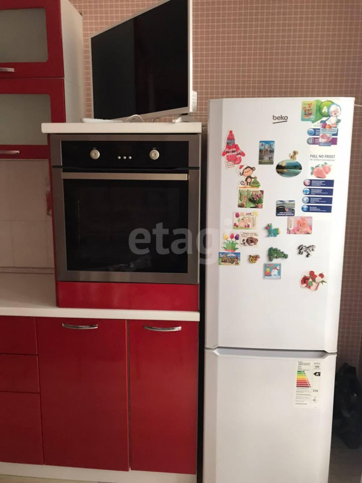 2-комн квартира Звездная, 8