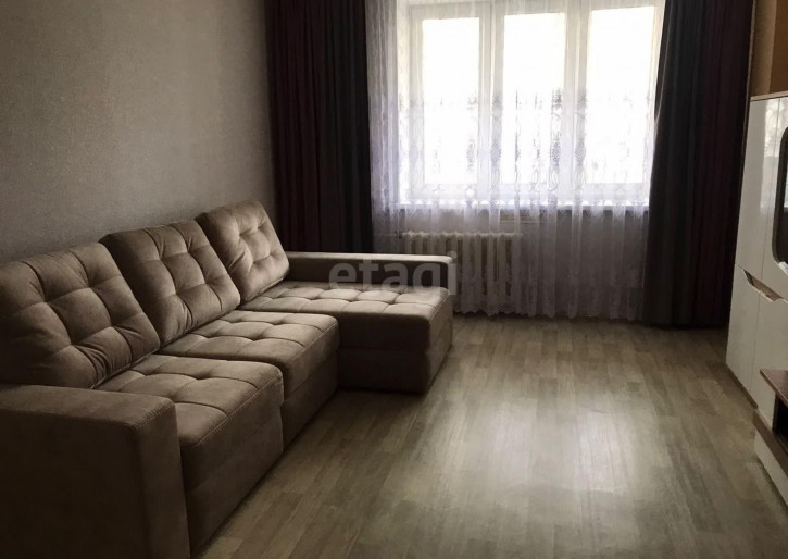 2-комн квартира Звездная, 8