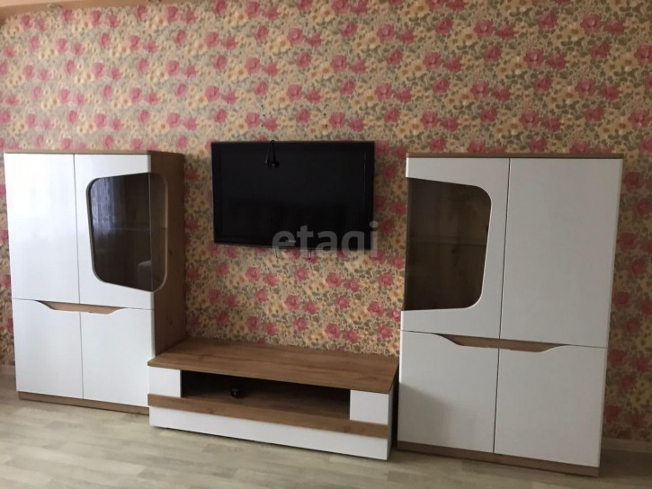 2-комн квартира Звездная, 8