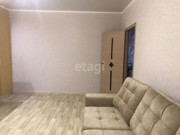 2-комн квартира Звездная, 8