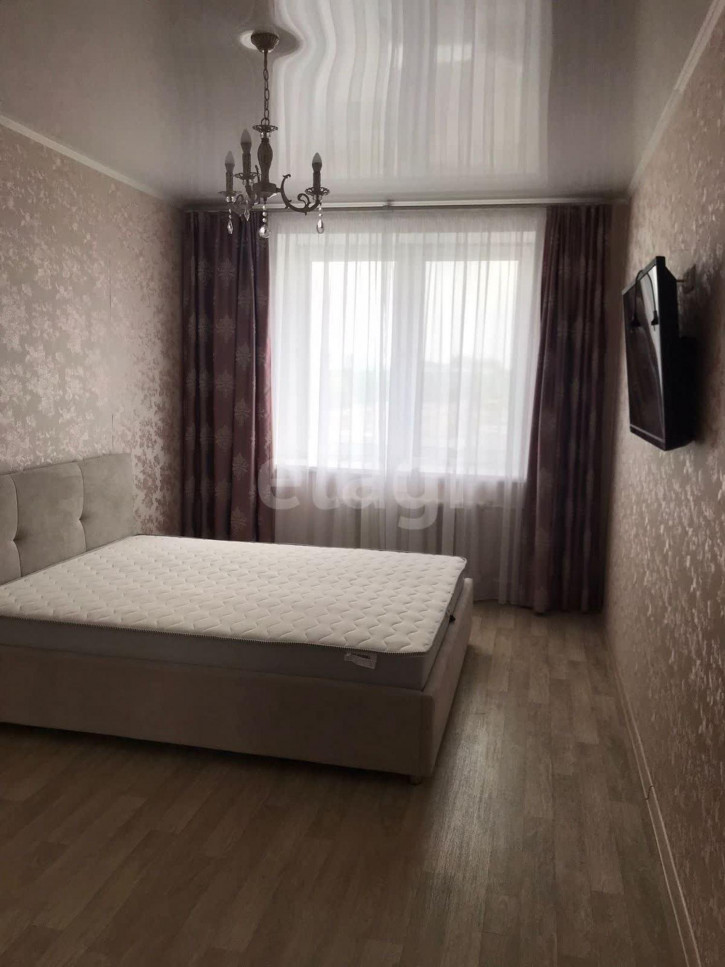 2-комн квартира Звездная, 8