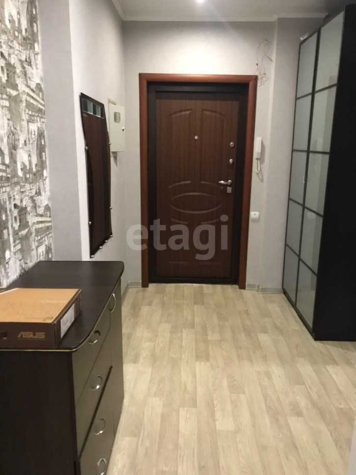 2-комн квартира Звездная, 8