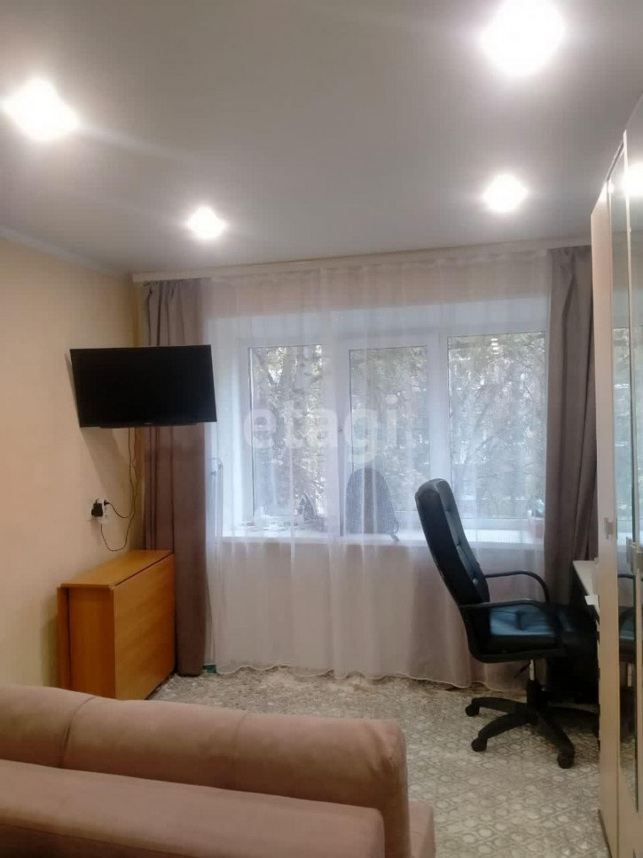 Комната Фабричная, 22