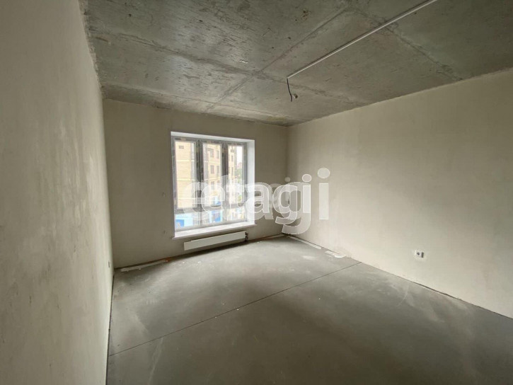 3-комн квартира Мельникайте, 30/1