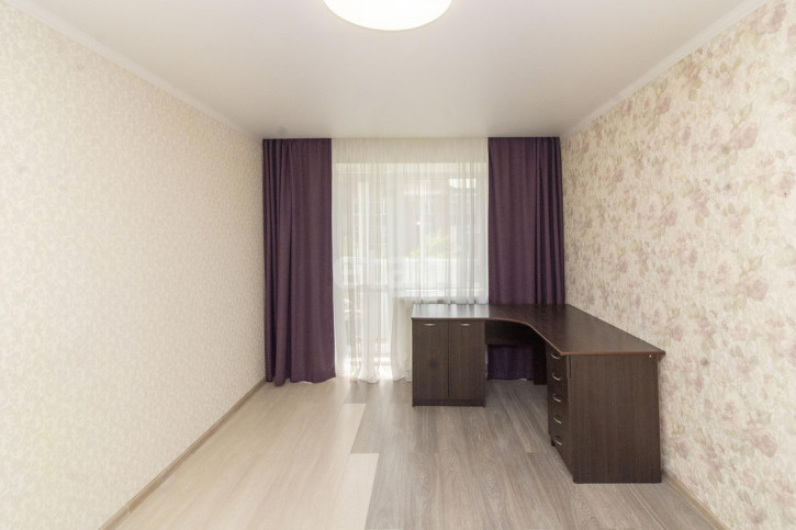 2-комн квартира Карская, 23