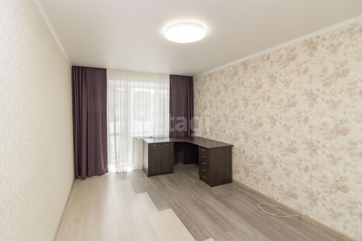 2-комн квартира Карская, 23