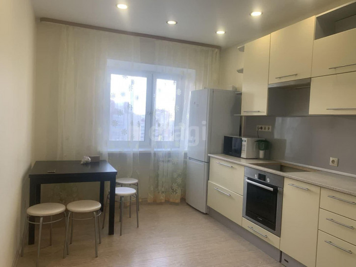 2-комн квартира Евгения Богдановича, 8