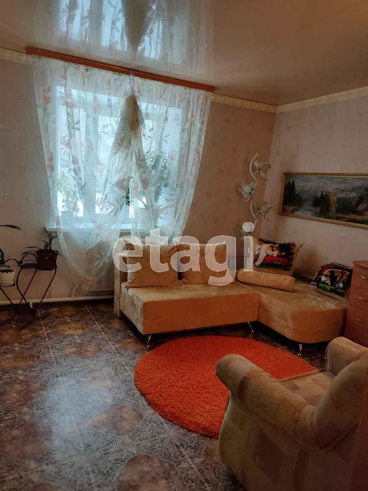 Купить дачу, дом, коттедж за 9 000 000 рублей на 1-я Заозёрная улица