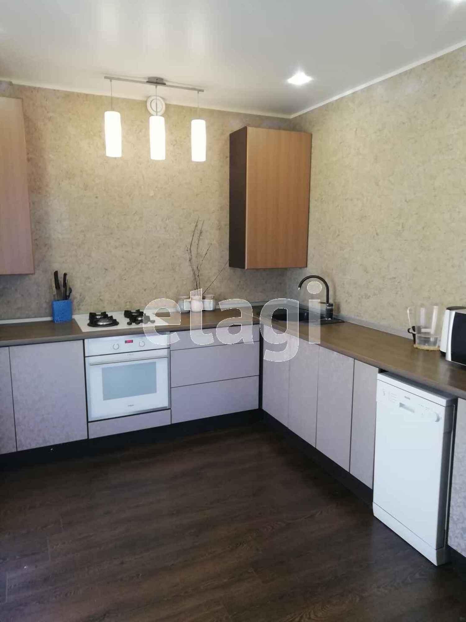 Купить дачу, дом, коттедж за 10 500 000 рублей