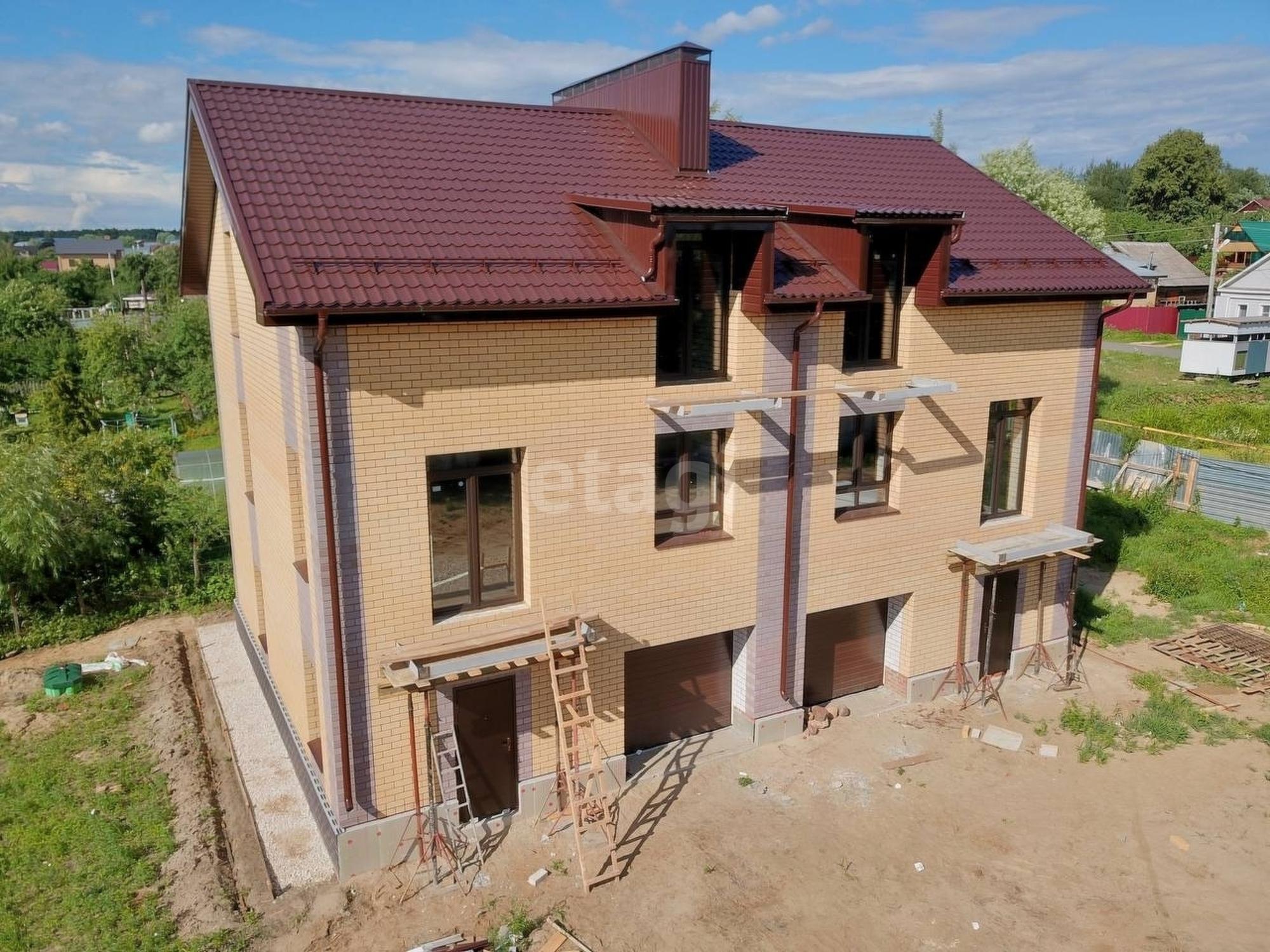 Купить дачу, дом, коттедж за 6 650 000 рублей на Центральная улица