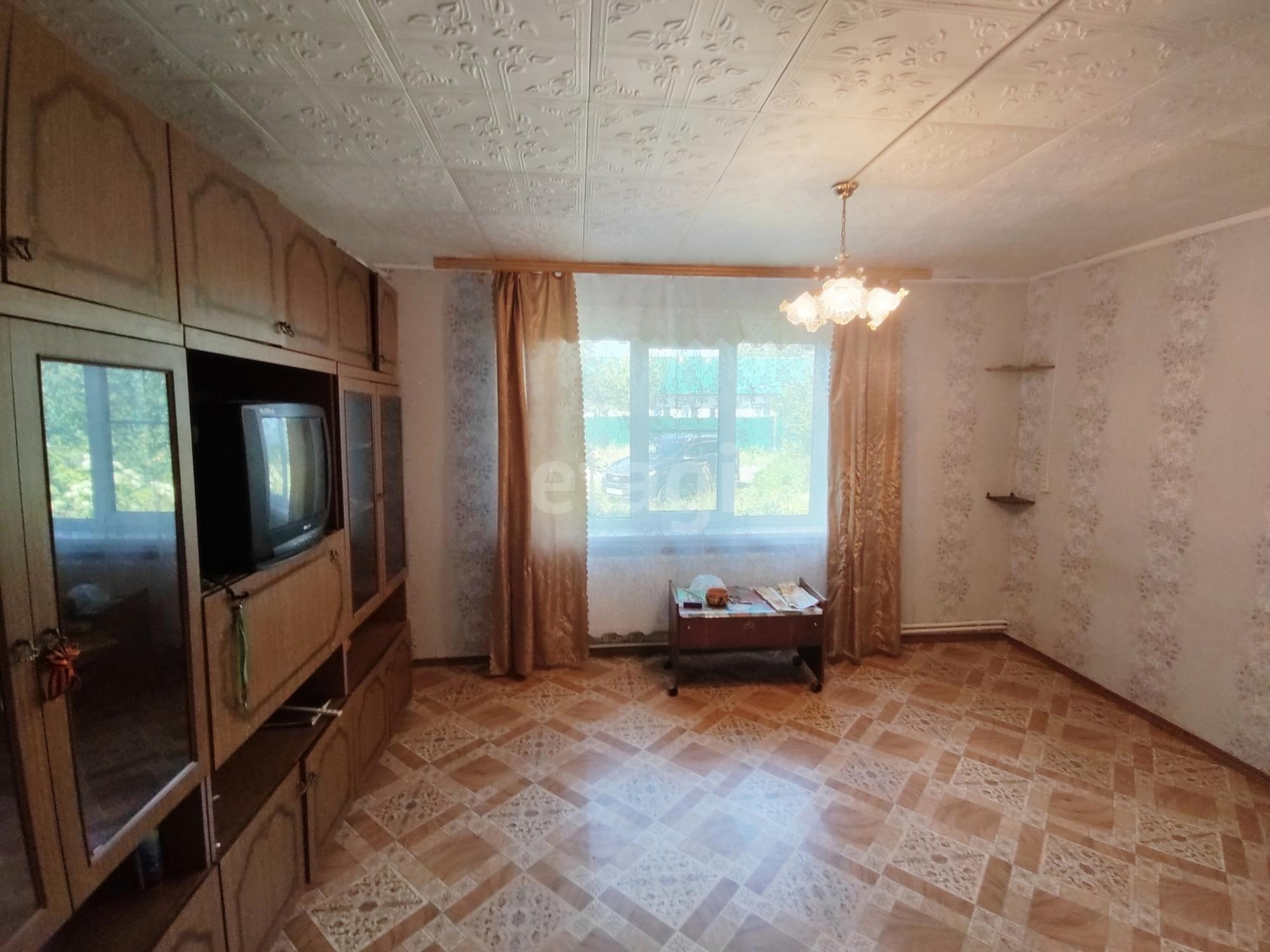 Купить дачу, дом, коттедж за 1 900 000 рублей на улица Гагарина