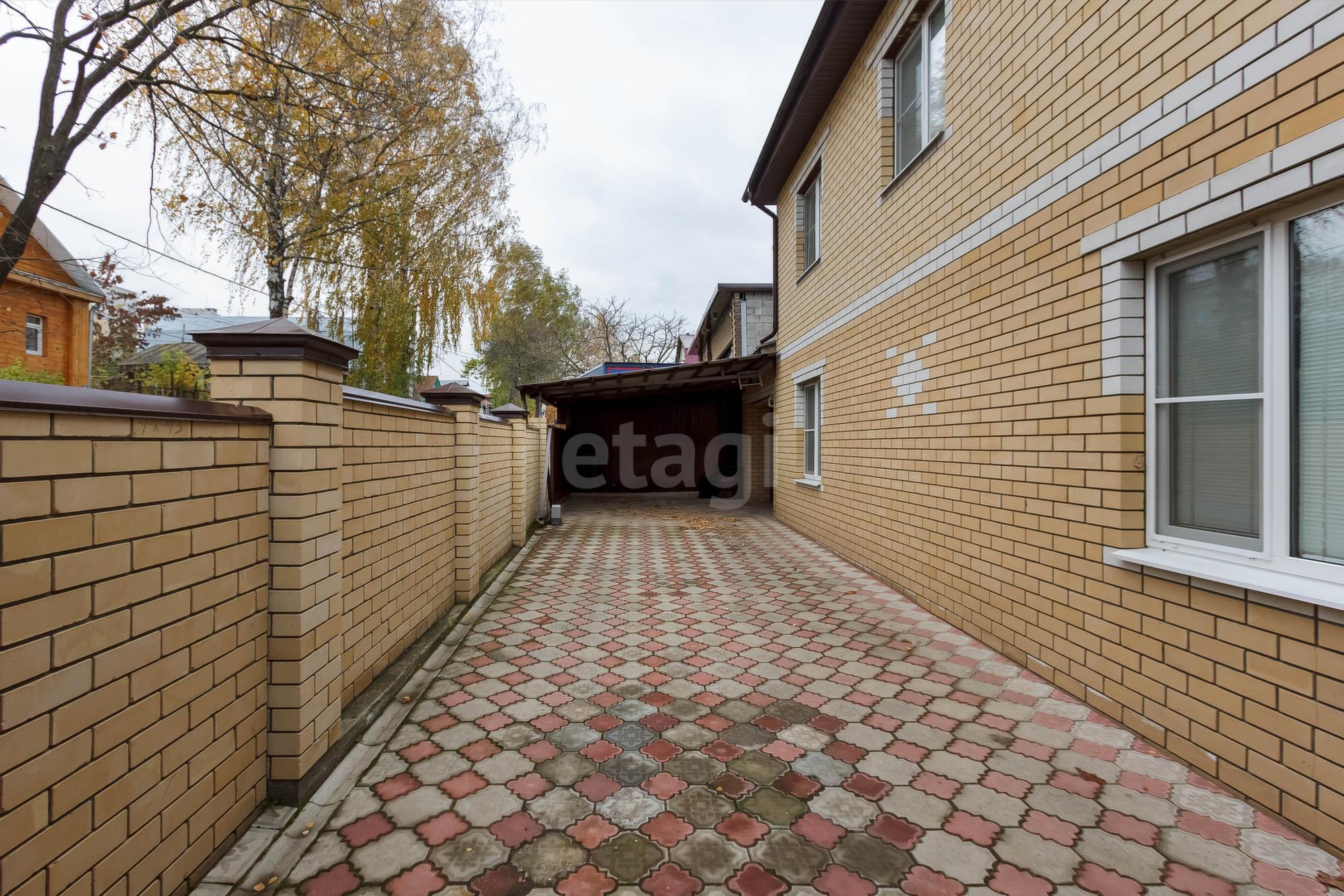 Купить дачу, дом, коттедж за 23 900 000 рублей на Верезинская улица