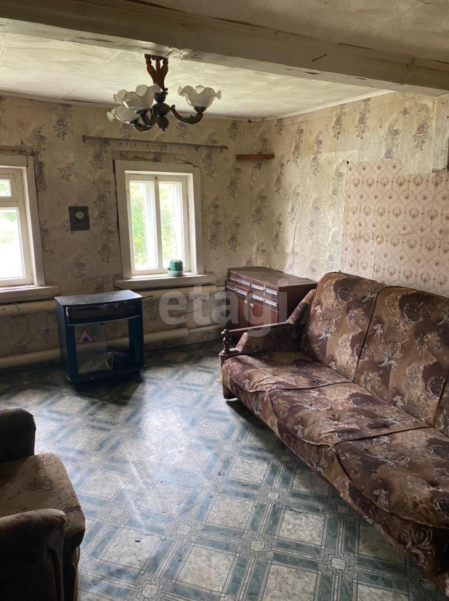 Купить дачу, дом, коттедж за 2 600 000 рублей на Центральная улица
