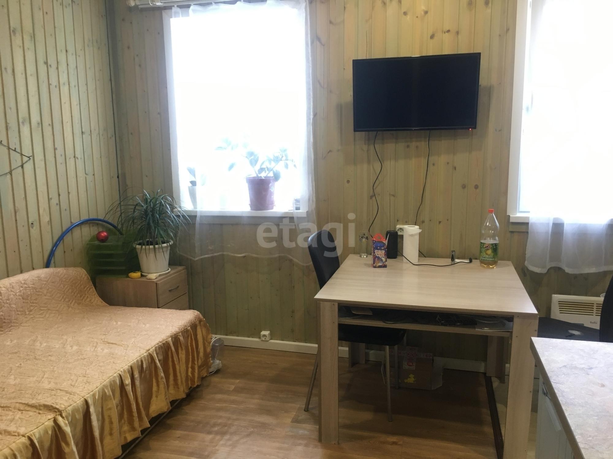 Купить дачу, дом, коттедж за 3 150 000 рублей на улица Лакина