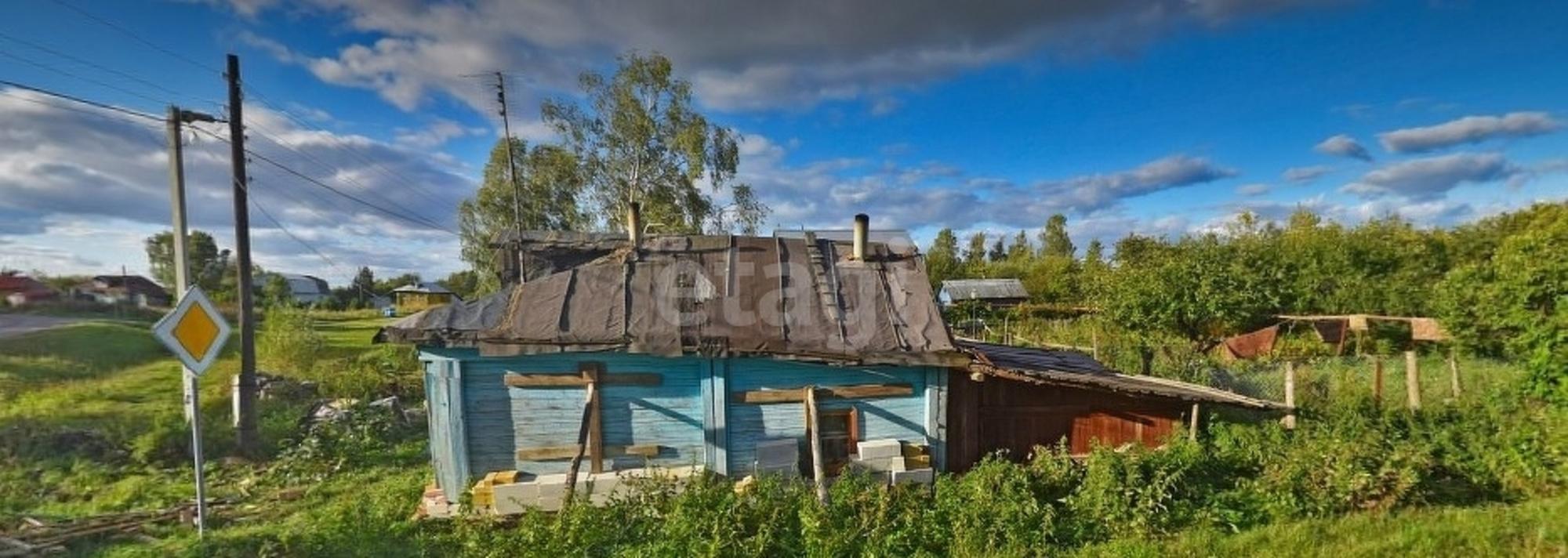 Купить дачу, дом, коттедж за 700 000 рублей на Центральная улица