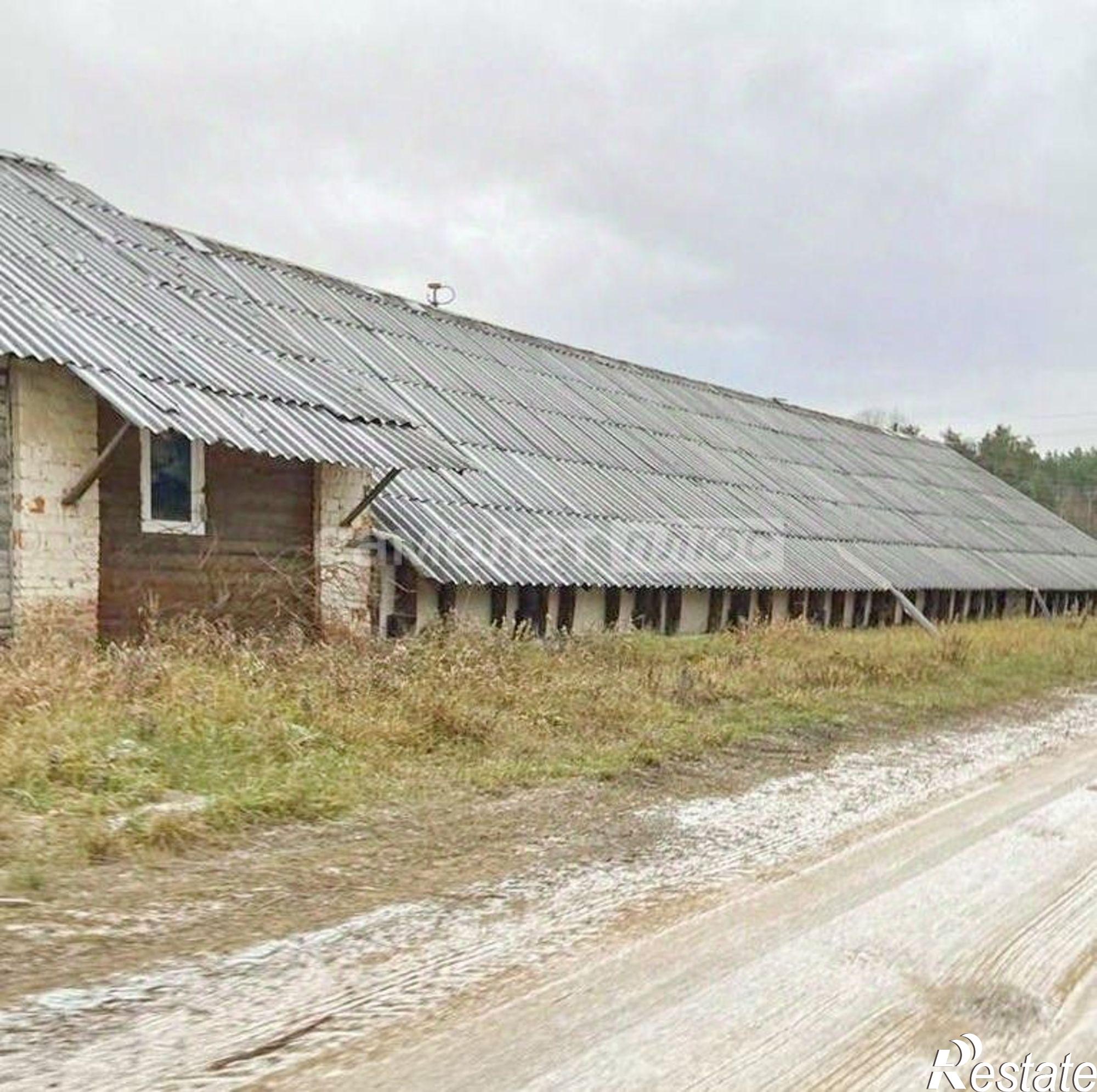 Купить производственную площадь за 67 000 500 рублей на Юхновский район, деревня Колыхманово