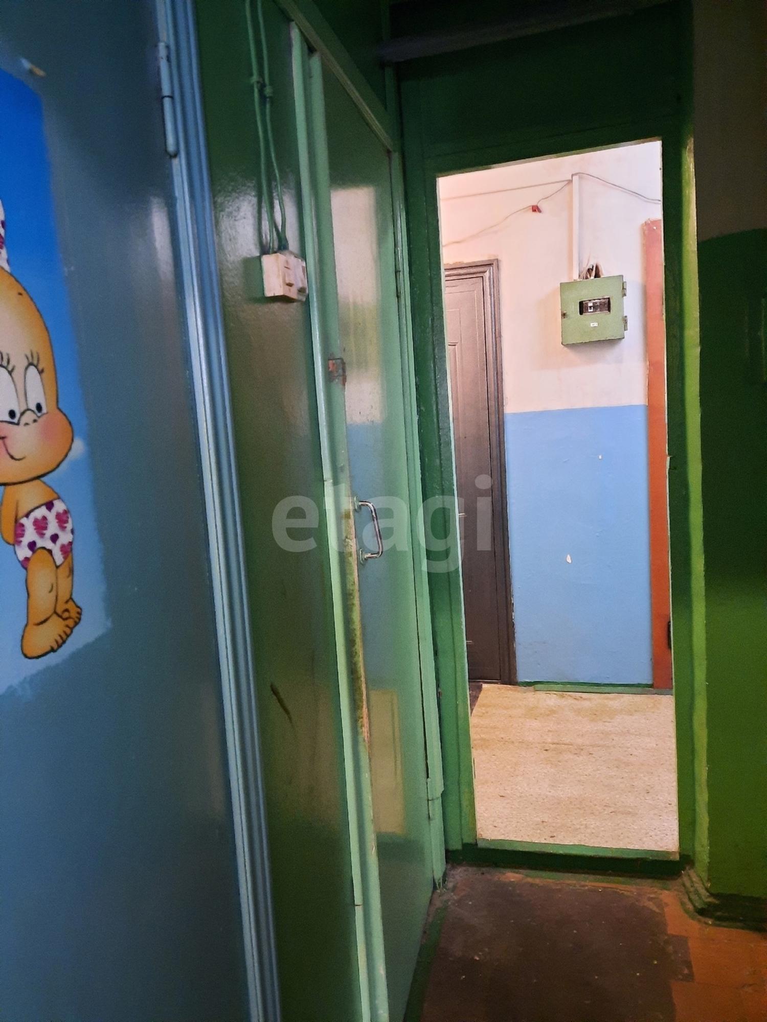Купить комнату за 800 000 рублей на Молодёжная улица