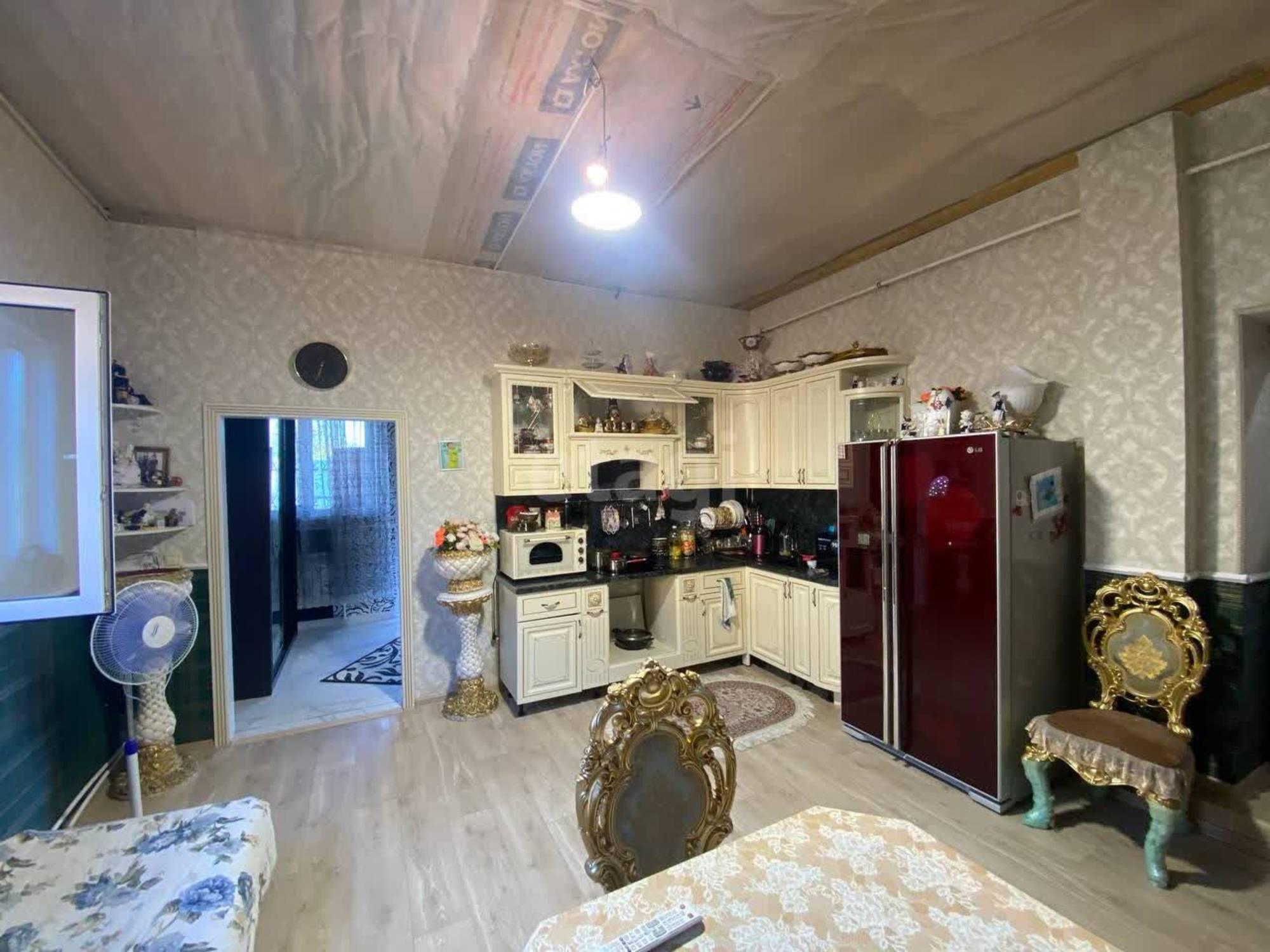 Купить дачу, дом, коттедж за 8 500 000 рублей на 2-я Восточная, 11