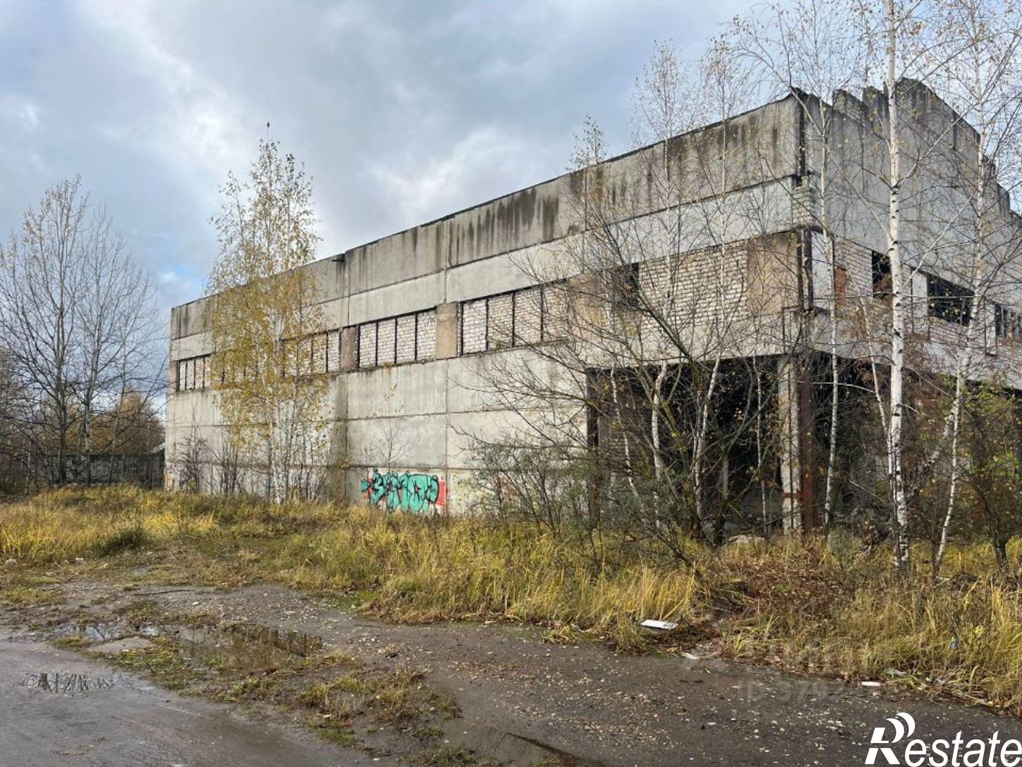 Купить производственную площадь за 6 500 340 рублей на Александровский район, улица П.Топоркова, 20