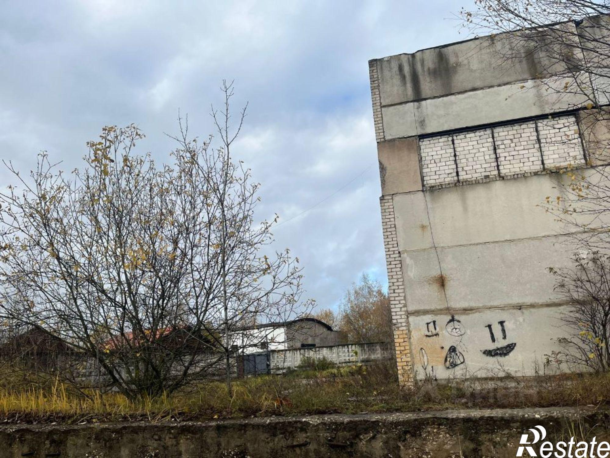 Купить производственную площадь за 6 500 340 рублей на Александровский район, улица П.Топоркова, 20