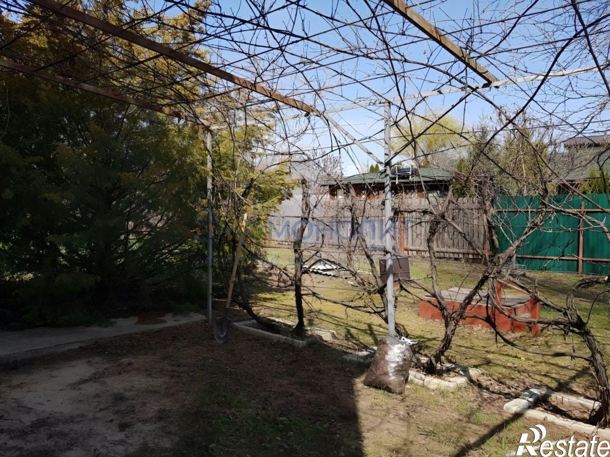 Купить дачу, дом, коттедж за 570 000 рублей на Городищенский район, Ерзовка рабочий поселок
