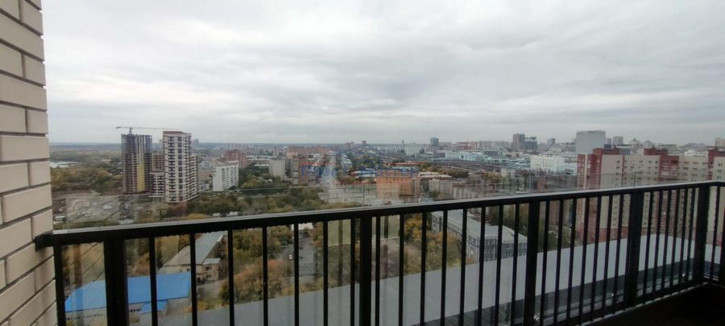 5-комн квартира в новом доме ул. Фабричная,65/3