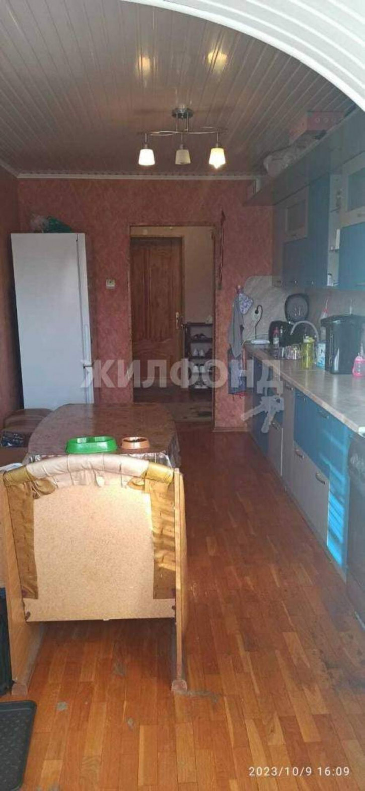 2-комн квартира Суворова улица, д.33