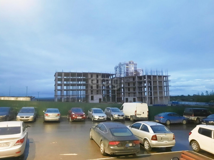 2-комн квартира в новом доме улица Нижняя Дуброва