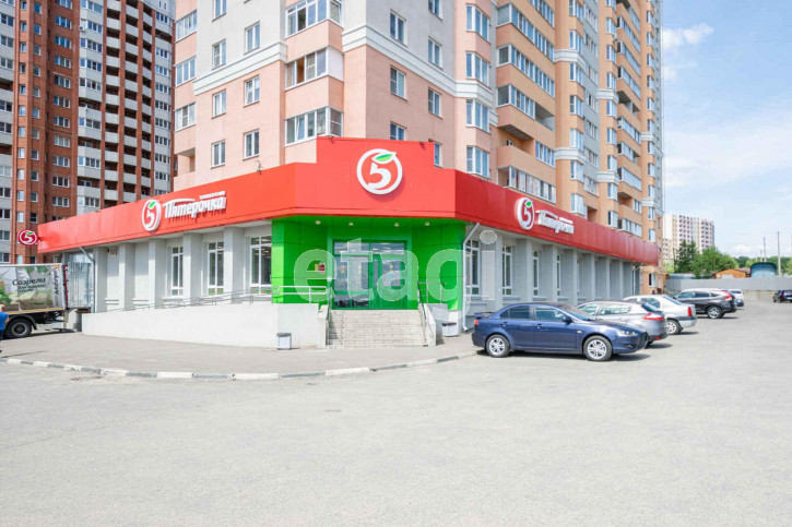 2-комн квартира в новом доме улица Нижняя Дуброва