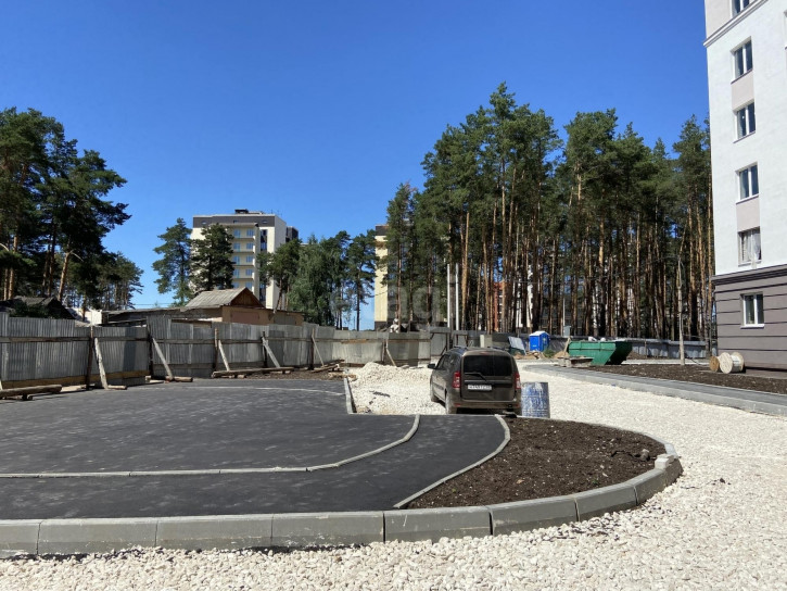 3-комн квартира в новом доме Октябрьский район