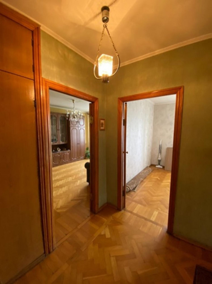3-комн квартира Кирова улица, 101