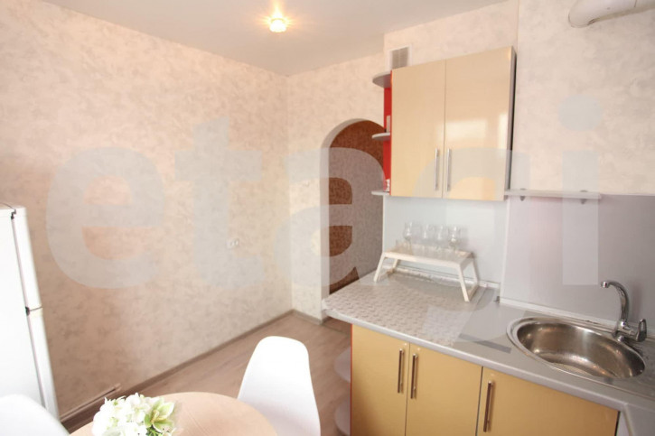 1-комн квартира Машиностроителей, 35