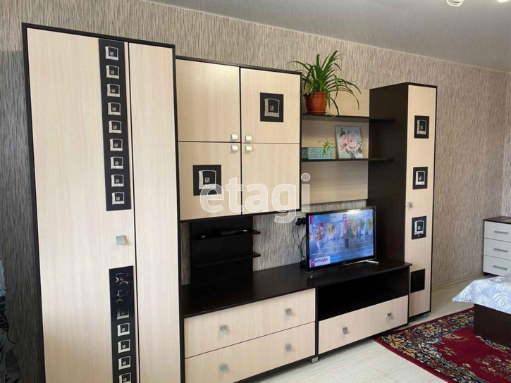 1-комн квартира Машиностроителей, 35