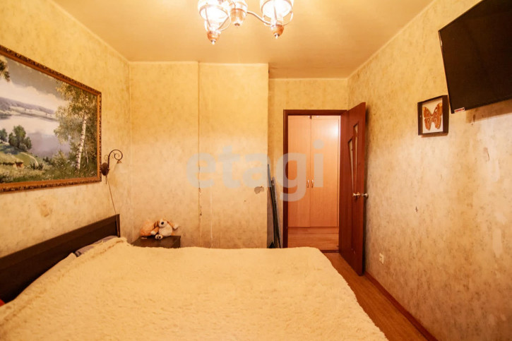 3-комн квартира Новый пос., 7