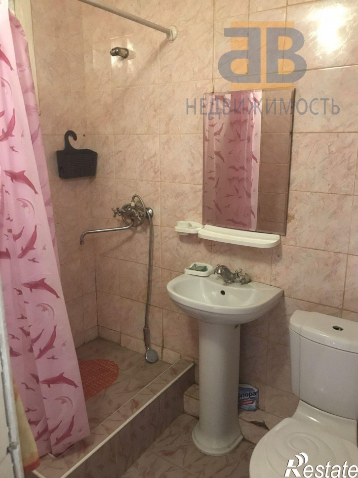 1-комн квартира Глухова ул, 1