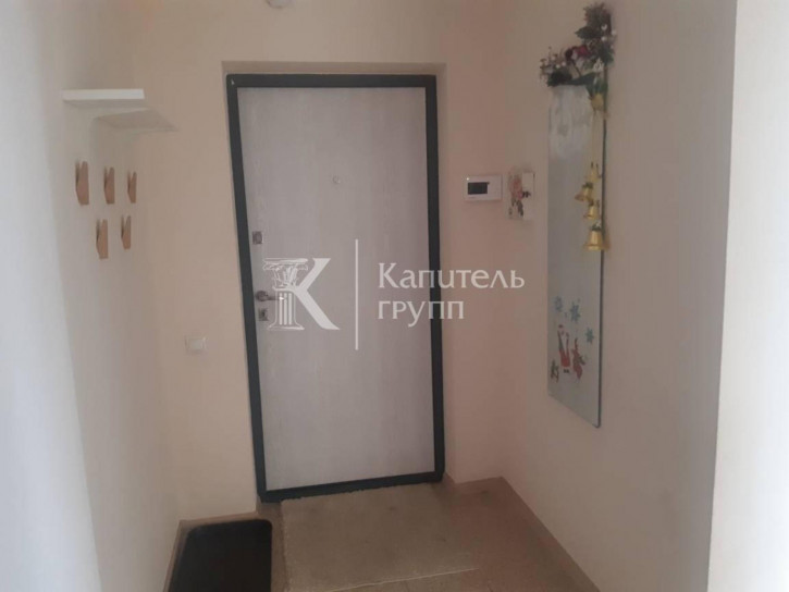3-комн квартира ул Мельникайте, 32