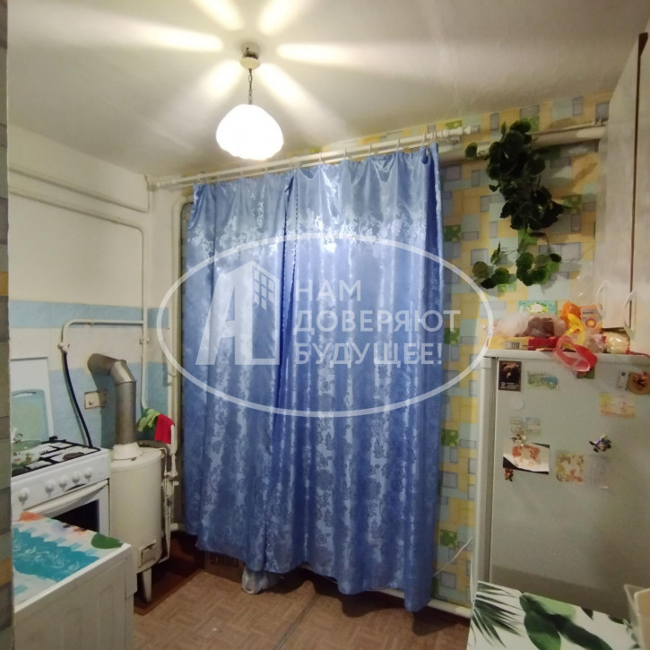 2-комн квартира улица Чапаева, 15