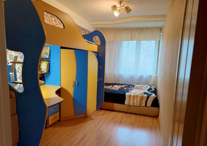 2-комн квартира Свободы ул, 158