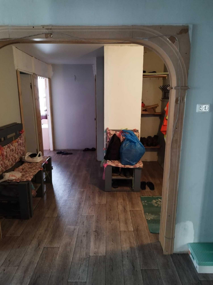 5-комн квартира Героев Труда, 49