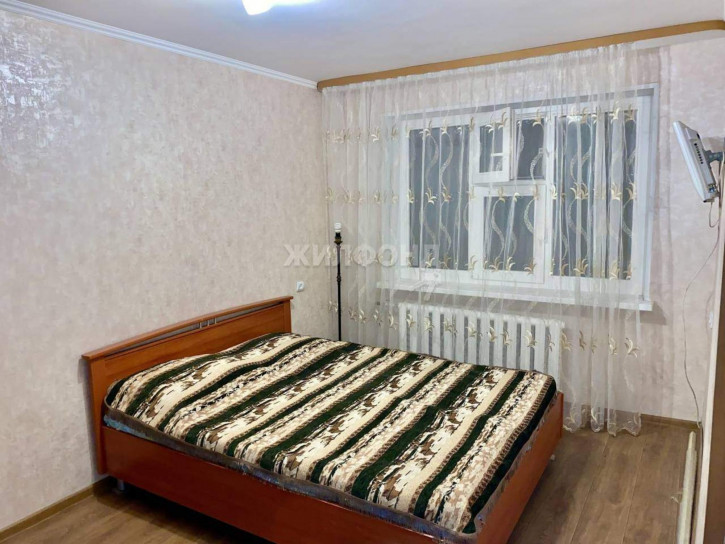 3-комн квартира 12 микрорайон, д.9