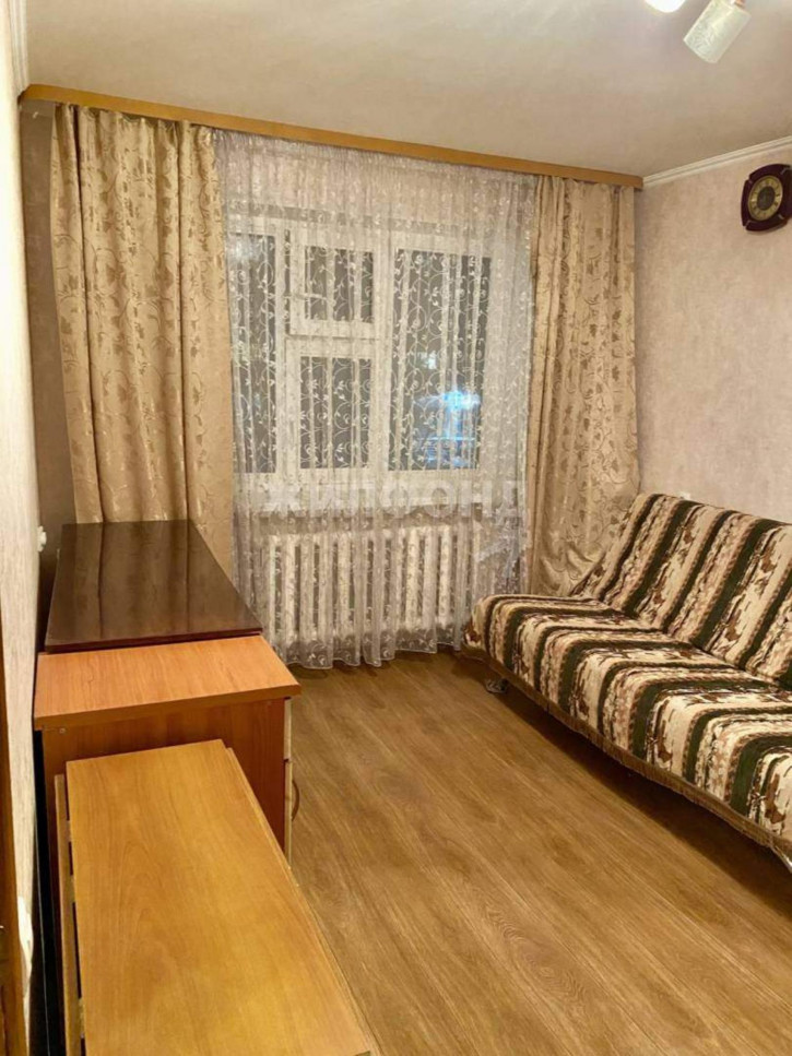 3-комн квартира 12 микрорайон, д.9