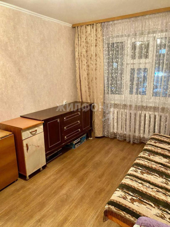3-комн квартира 12 микрорайон, д.9